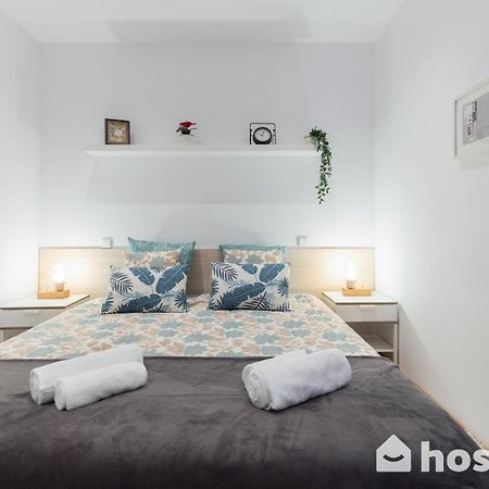 Apartamento Host Wise - Colorful Fresh Flats - Batalha OOporto Exterior foto