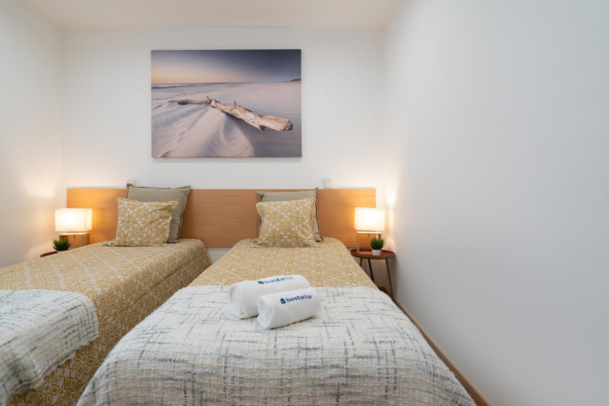 Apartamento Host Wise - Colorful Fresh Flats - Batalha OOporto Exterior foto