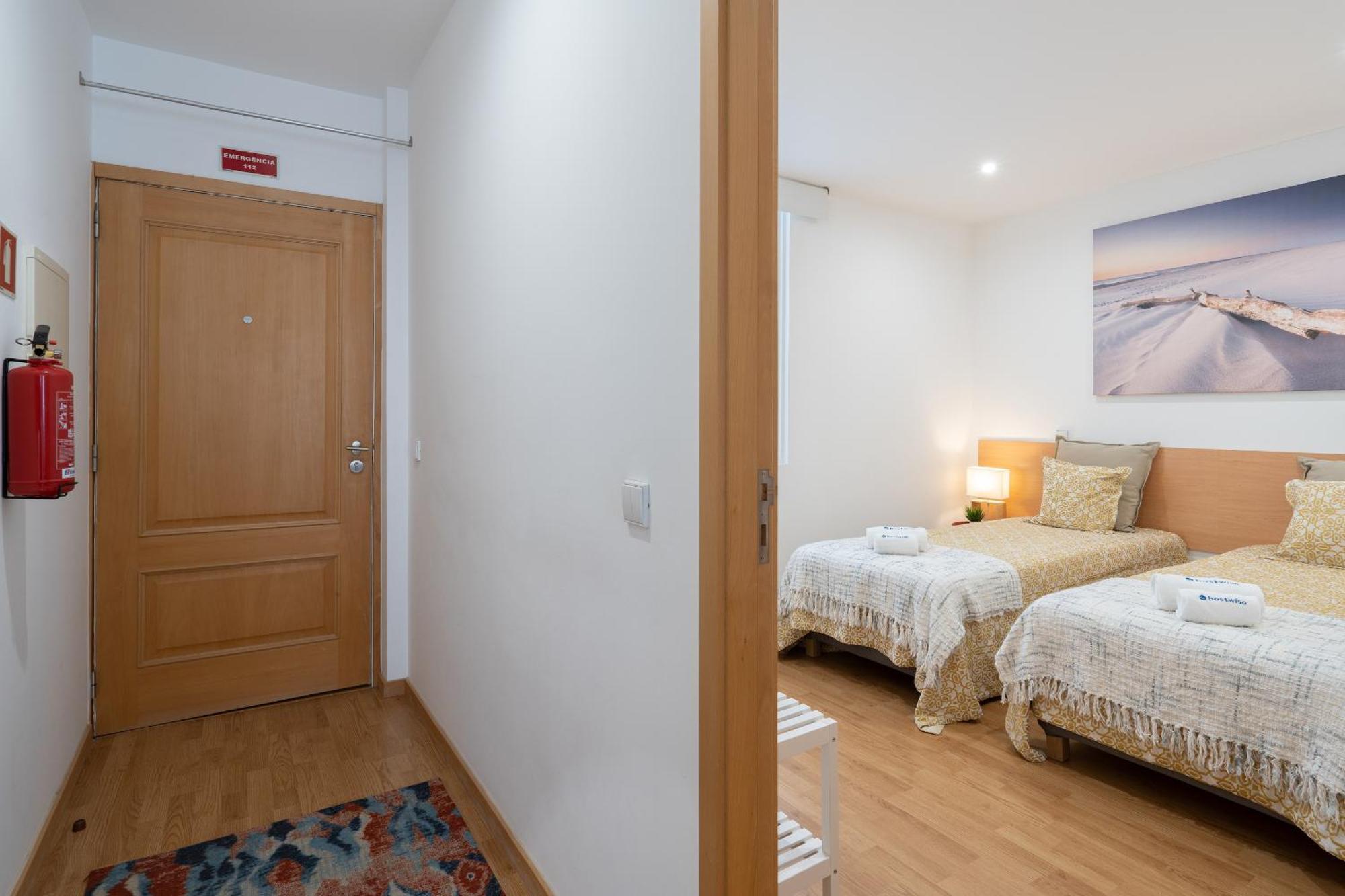 Apartamento Host Wise - Colorful Fresh Flats - Batalha OOporto Habitación foto
